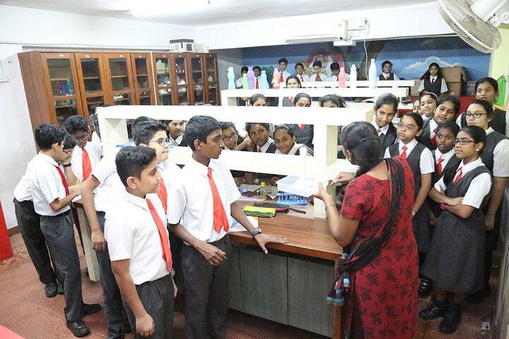 Clarence Public School-Chemistry Lab