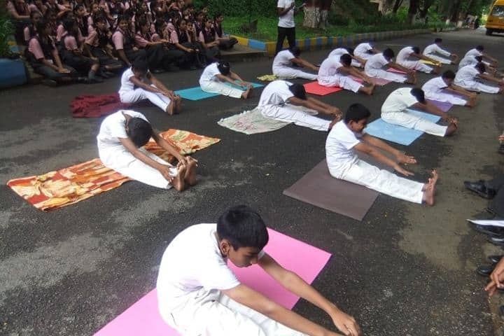 Dayananda Sagar International School-Yoga