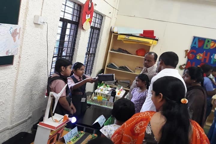 Dayananda Sagar International School-School Exhibition