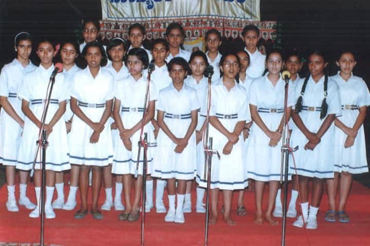 Sri Vani Public School-Singing