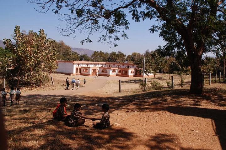 Sandur Residential School-Campus