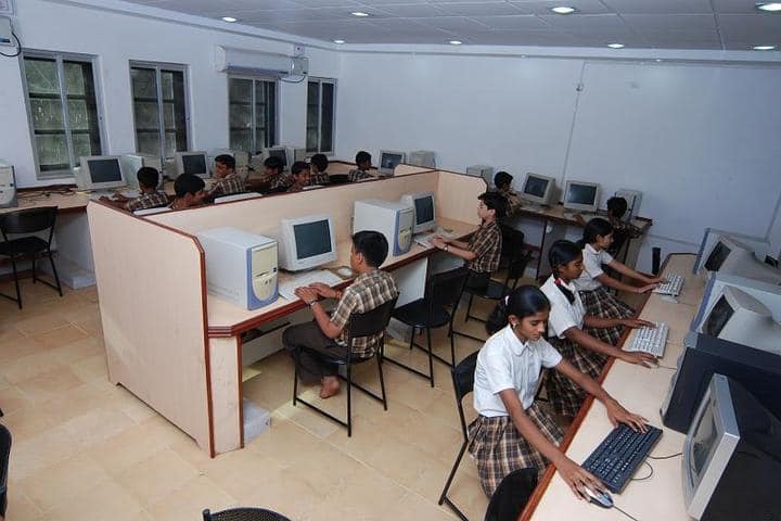 Sandur Residential School-Computer Lab