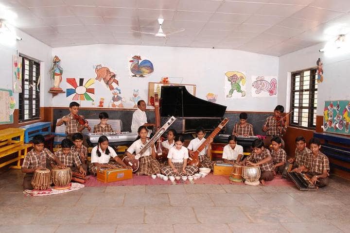 Sandur Residential School-Music Class