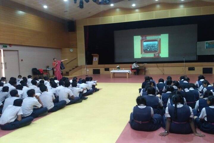 Rashtreeya Vidyalaya Public School-Audio Visual Room