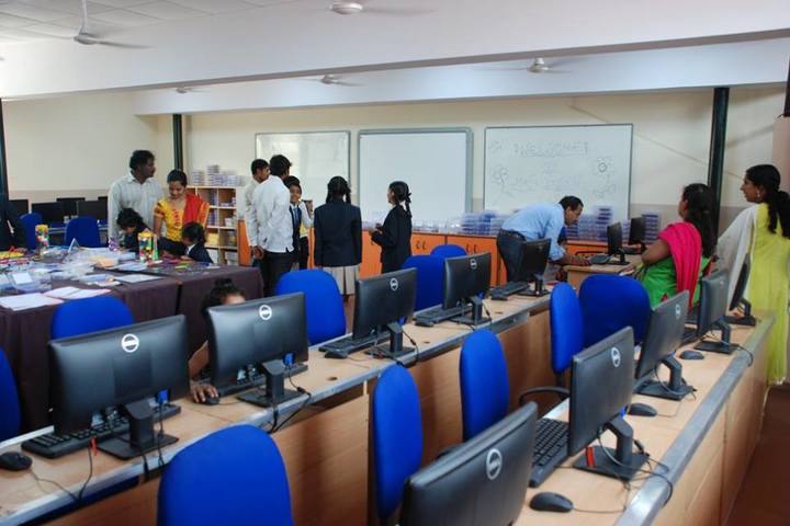 S S B International School-Computer Lab