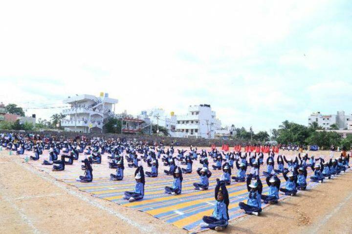 Auxilium School-Yoga
