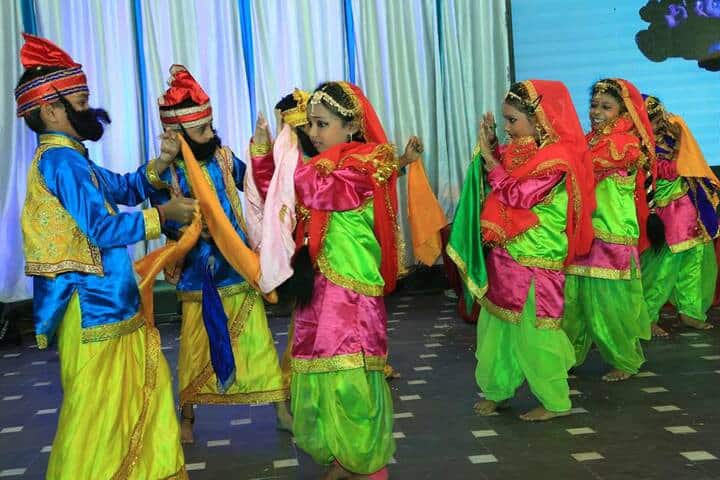 Divine English School-Dance