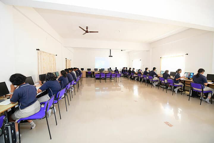 Karaumbiahs Academy For Learning And Sports-Computer Labs