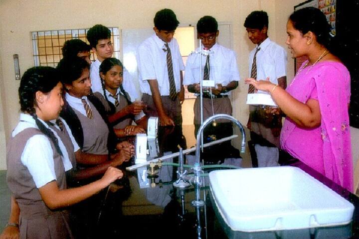 New Millennium School-Physics Lab