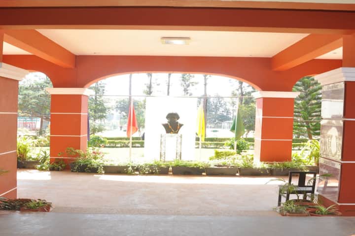 B.M. English School-Entrance