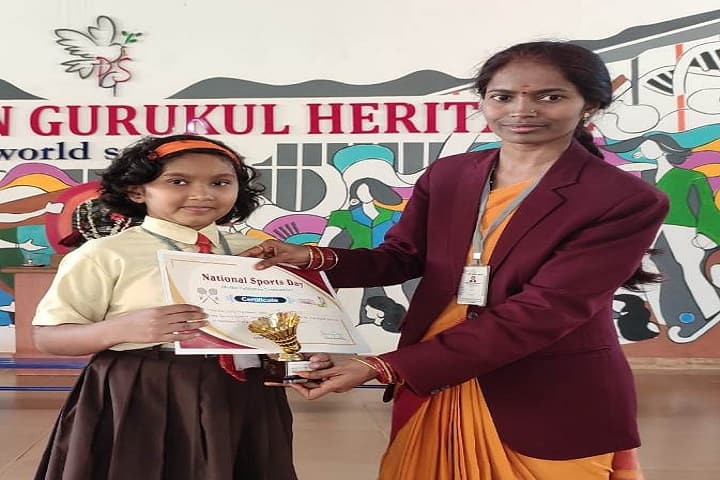 Parivarthan Gurukul Heritage English Medium School-Shuttle Badmition Winner