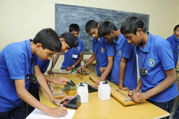 Vinayaka Public School-Science Lab