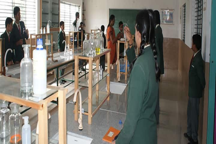 Gnanodaya Public School-Chemistry Lab