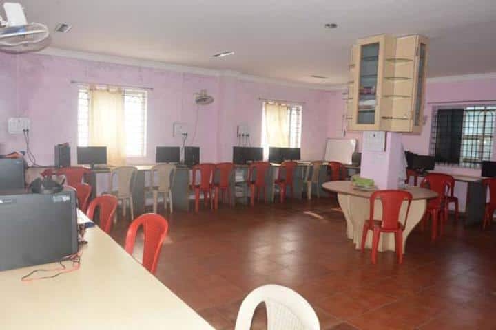 Oriental Primary And High School-Computer Lab
