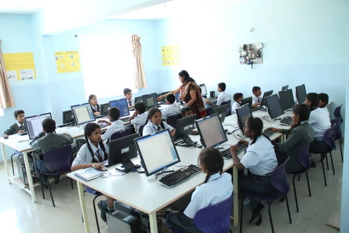 Federal Public School-Computer Lab