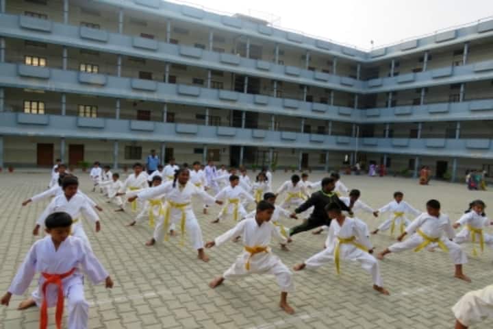 Flos Carmeli Convent School-Karate Classes