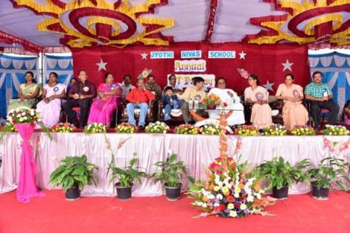 Jyothi Nivas School-Chief Guest