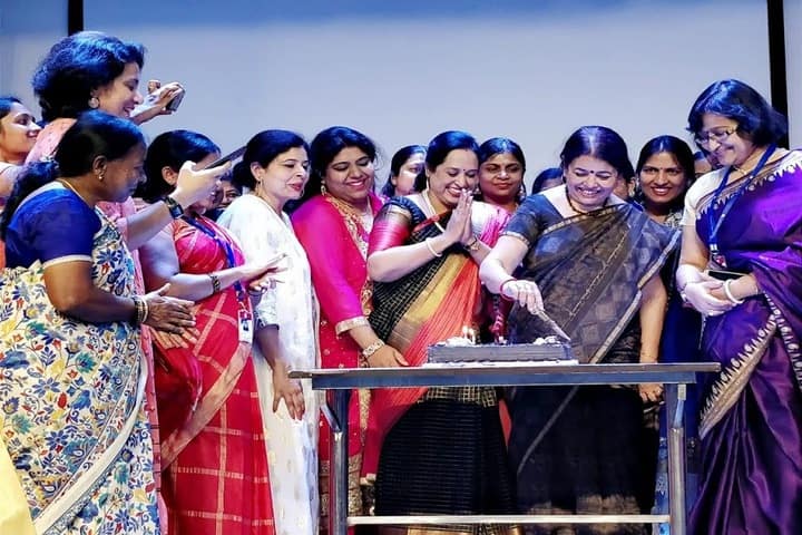 Aavishkar Academy-Teachers Day Celebration