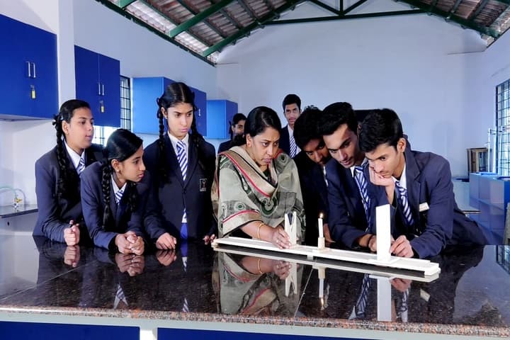 Aryan Presidency School-Science Lab