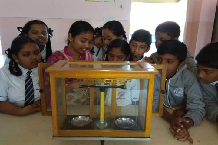 New Baldwin School-Physics Lab