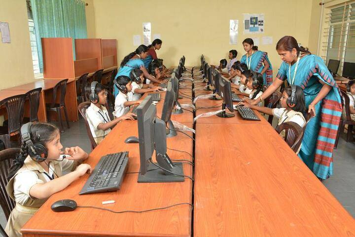 Vishwajyothi International Public School-Language Lab