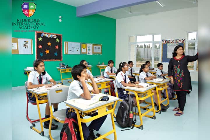 Redbridge International Academy - Classroom View