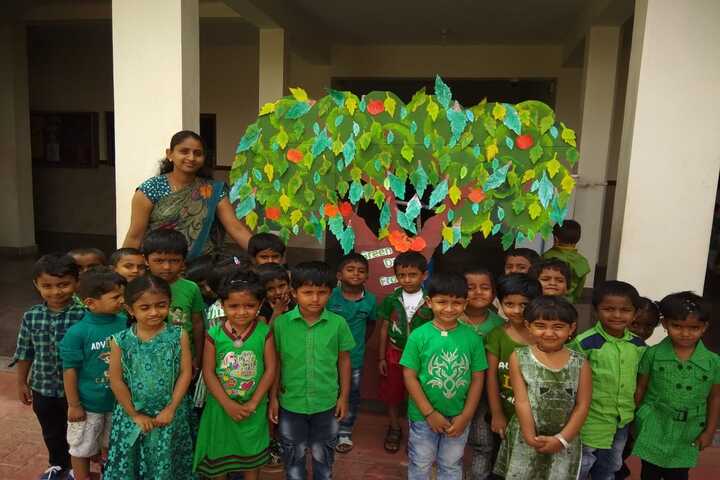 Shri Vivekananda Public School-Green Day