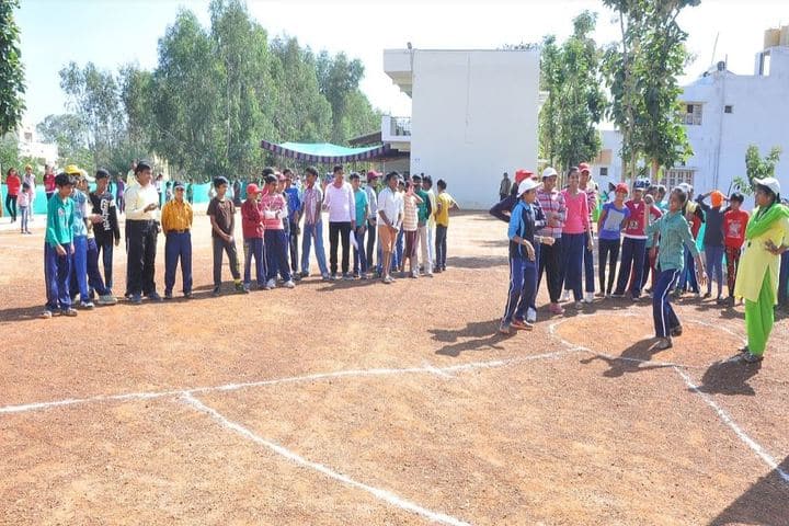Sri Vivekananda International School-Sports Day