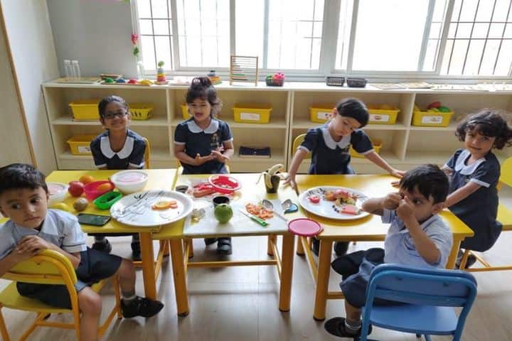 Kingston High Lower Primary School-Fruit Salad Day
