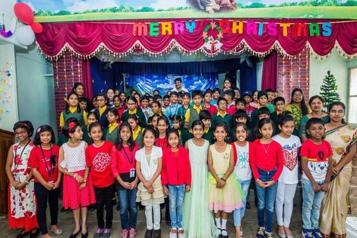 Kingston High Lower Primary School-Merry Christmas