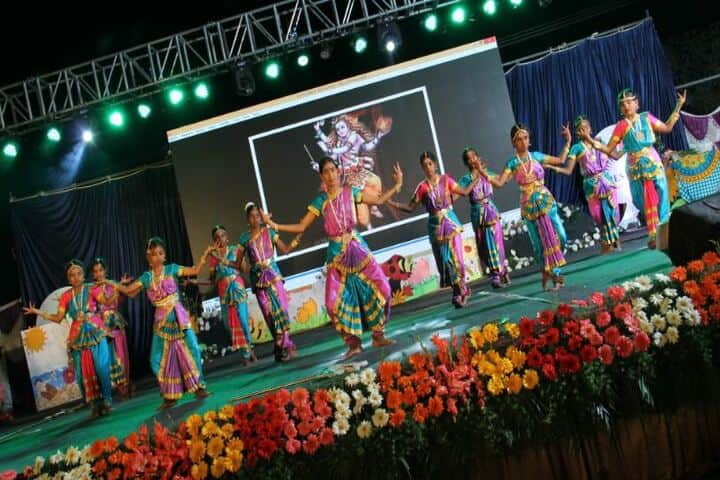 Prestige International School-Cultural Dance
