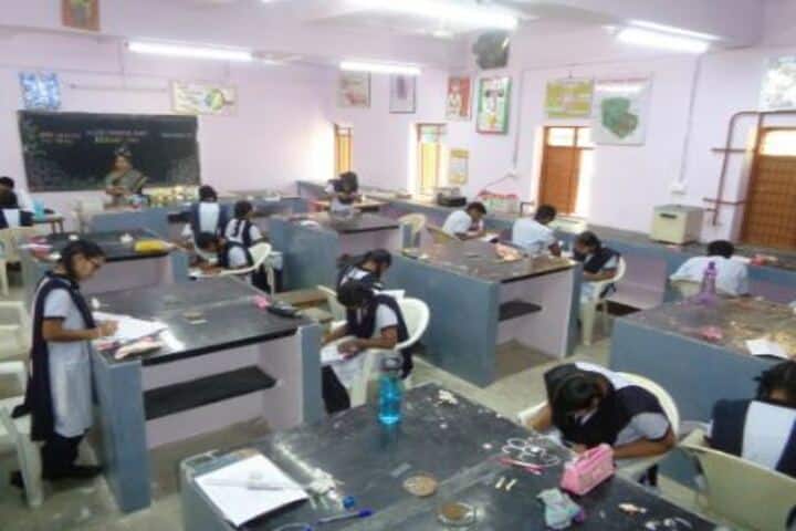 Jawahar Navodaya Vidyalaya-Biology Lab