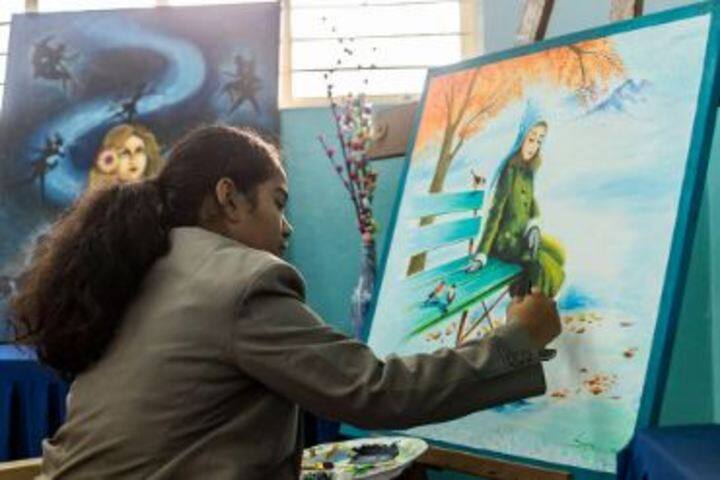 Laurels School International-Drawing