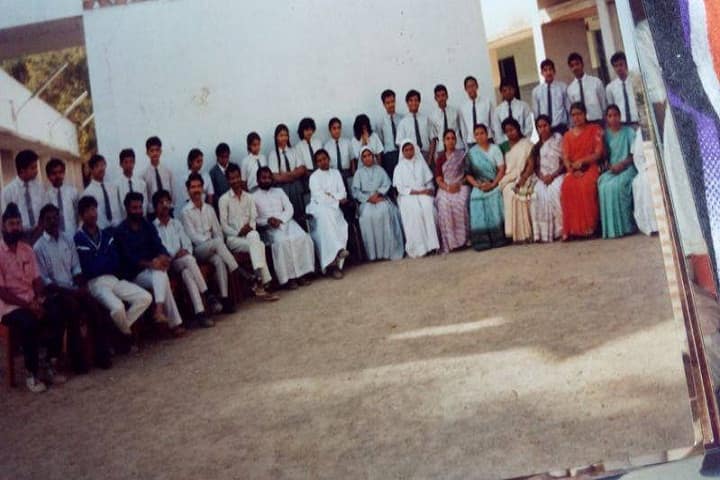 St Thomas Higher Secondary School-Group Photo