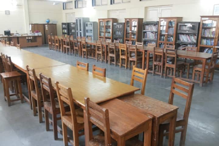 Christ Church Jabalpur Diocesan High School-Library