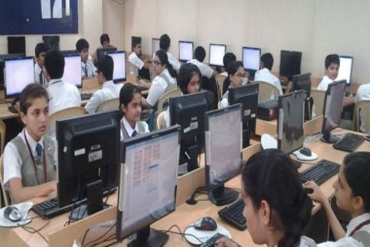 Bombay Scottish School-Computer Lab