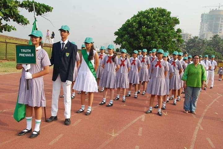 Greenlawns High School-March Past