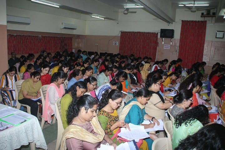 Maneckji Cooper Education Trust School-Seminar