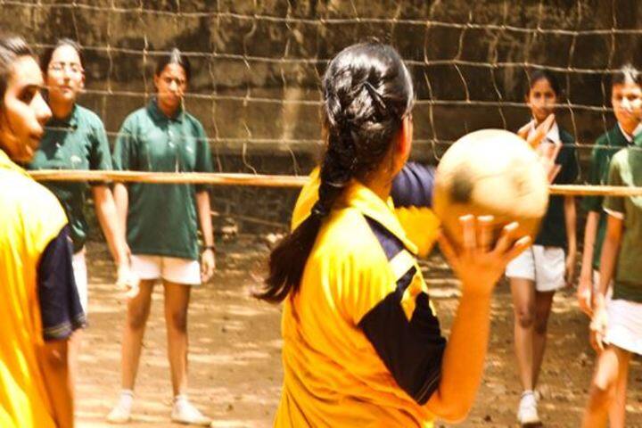 Walsingham House School-Throwball