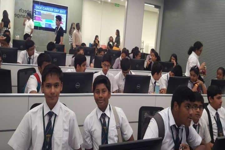 Greenlawns School-Computer Lab