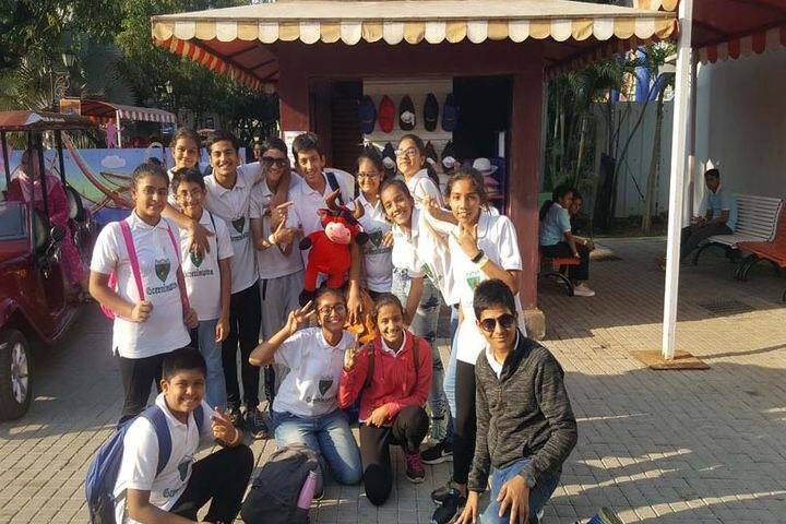 Greenlawns School-Picnic