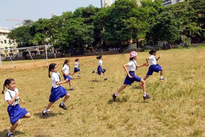 Greenlawns School-Play Ground