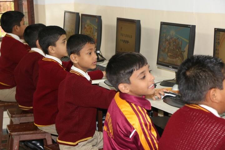 St Peters School-Computer Lab