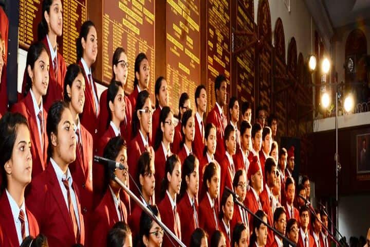 The Bishops School-Singing