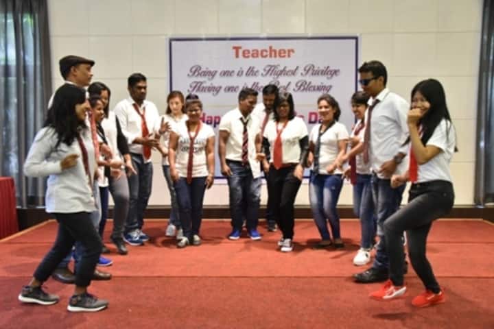Spicer Higher Secondary School-Dance