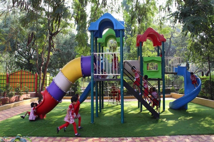 Hume Mchenry Memorial High School Of S D A-Kids Playground