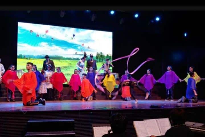 Smt Lilavatibai Podar High School-Dance