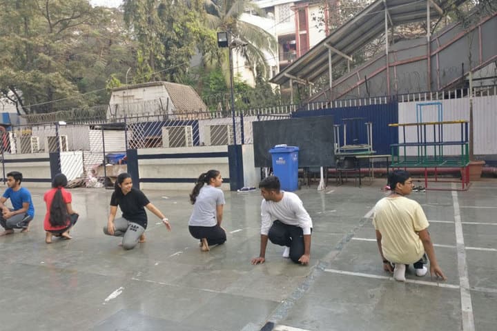 Smt Lilavatibai Podar High School-Games