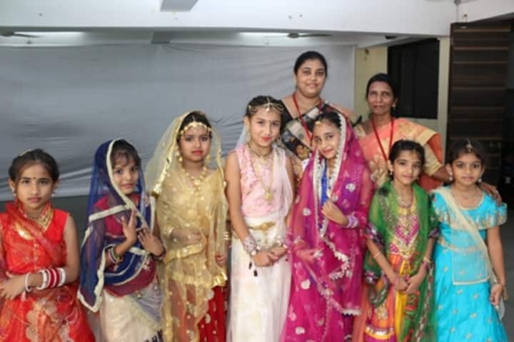 Seventh Day Adventist High School-Fancy Dress