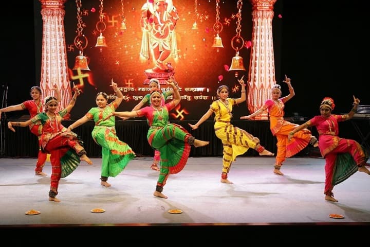 Chatrabhuj Narsee Memorial School-Dance